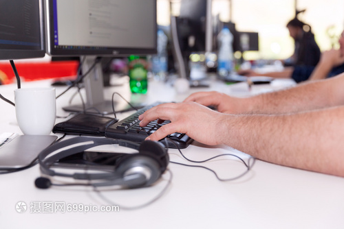 計算機軟件開發器編碼或程序員